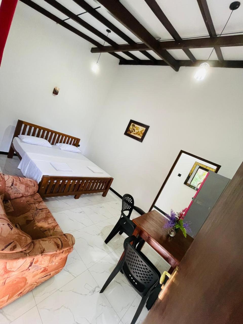 Chami'S Home Stay Mirissa Dış mekan fotoğraf